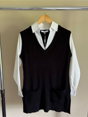 Sioni Black Knit V-Neck Tunic Vest with White Shirt Layer